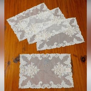Brand New beautiful table mat beaded lace set Of 4